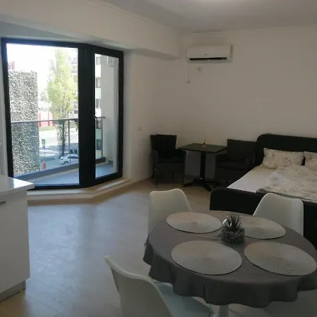 Studio Sebastian * Mamaia